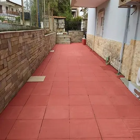 Hotel Villa Nikos Ξενοδοχείο με διαμερίσματα *