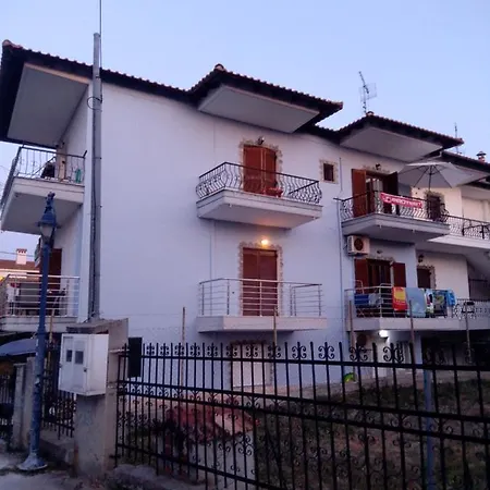 Hotel Villa Nikos * Pefkochori